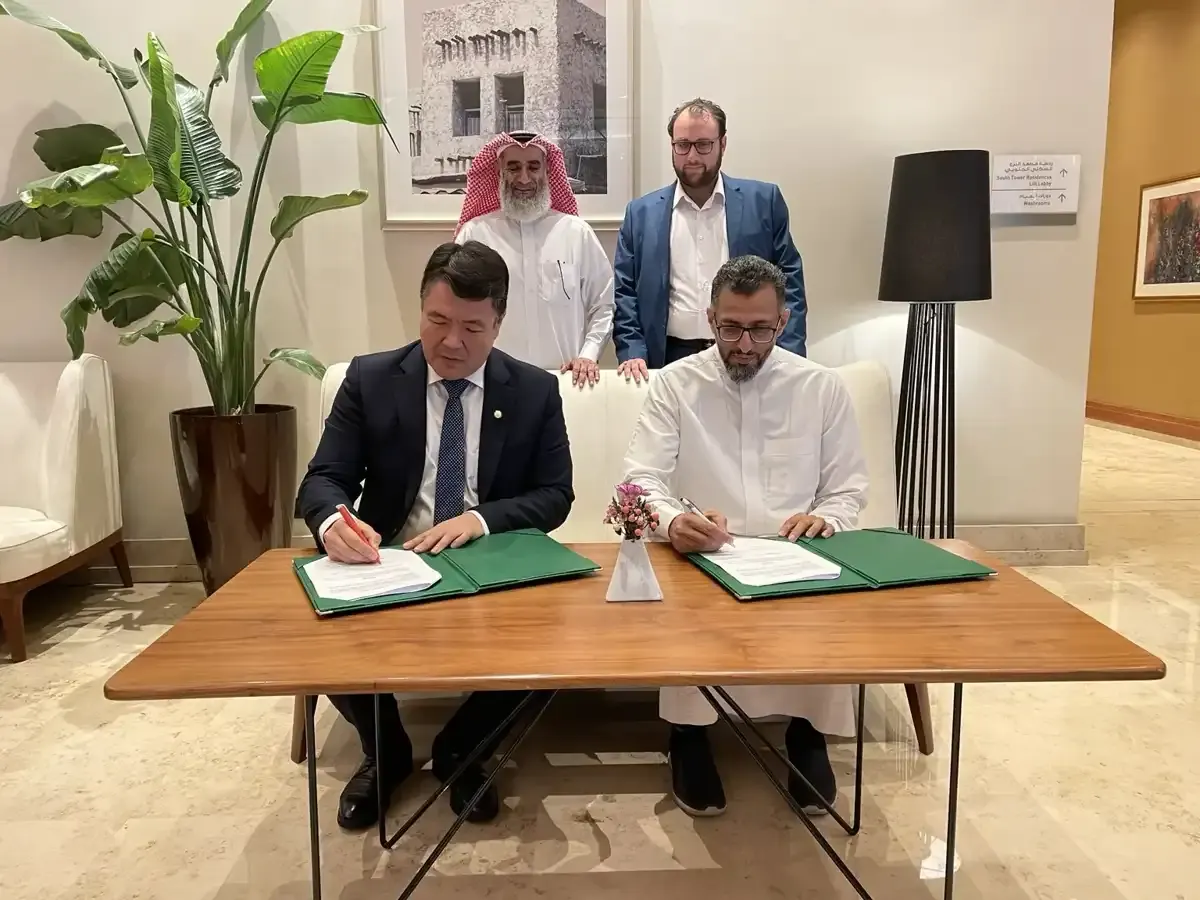 المكرّمة والمنظمة الإسلامية للأمن الغذائي توقّعان أول مذكرة تفاهم بينهما في الدوحة